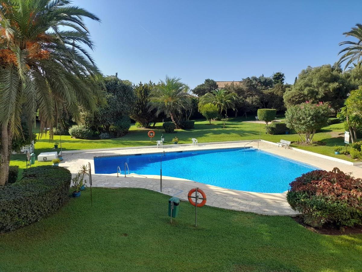 Apartment With Pool Near The Beach Μαρμπέλλα Εξωτερικό φωτογραφία