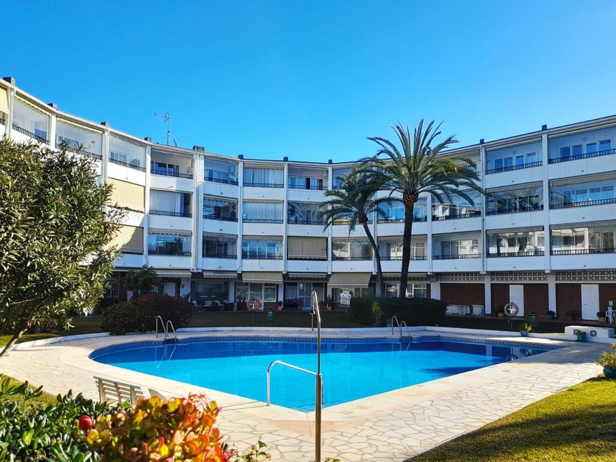 Apartment With Pool Near The Beach Μαρμπέλλα Εξωτερικό φωτογραφία