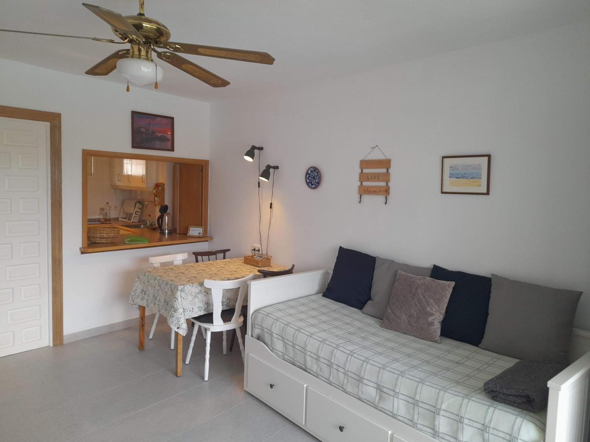 Apartment With Pool Near The Beach Μαρμπέλλα Εξωτερικό φωτογραφία